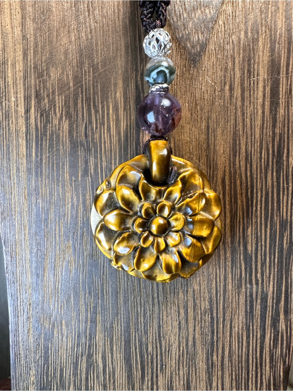 Tiger’s Eye Flower Pendant Necklace with Amethyst and Agate on Brown Rope - Picture 10 of 14